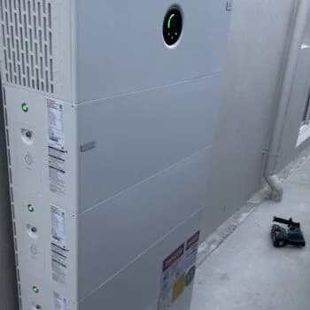 13.3kW Solar PV System with GoodWe ESA 32kWh Battery Pack installed in Heathwood - Image 1