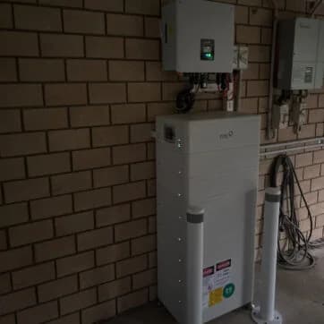 AC-Coupled FOX ESS 41.93kWh Battery Pack Installed in Laidley Heights - Image 2
