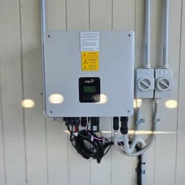 6.6kW System with FOX ESS 23.3kWh battery Pack - Image 2
