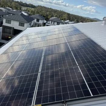 13.3kW Solar PV System with GoodWe ESA 32kWh Battery Pack installed in Heathwood - Image 4