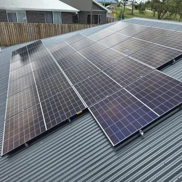 13.2kW Solar PV System in Glenvale - Image 4