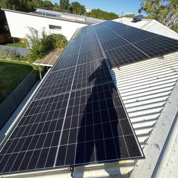 11.4kW System with GoodWe ESA 48kWh Battery Pack in Michelton - Image 4