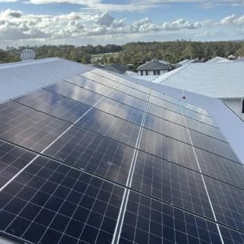 13.3kW Solar PV System with GoodWe ESA 32kWh Battery Pack installed in Heathwood - Image 5